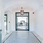 Zet فندق